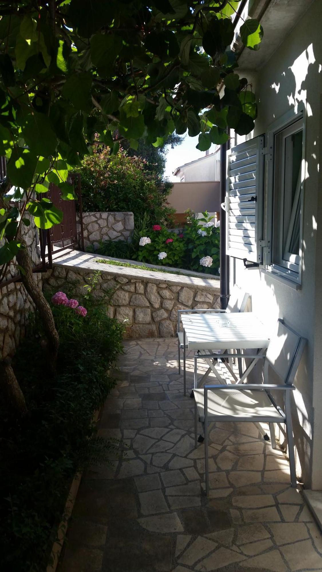 Apartments Mara Mali Lošinj Extérieur photo