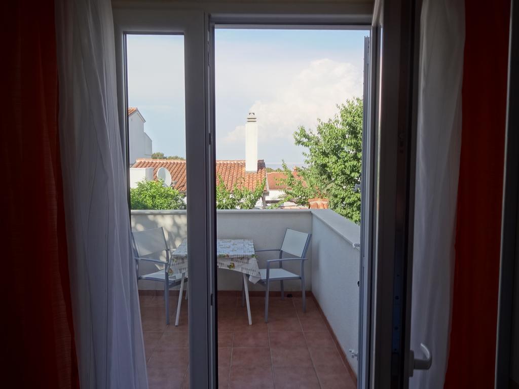 Apartments Mara Mali Lošinj Chambre photo